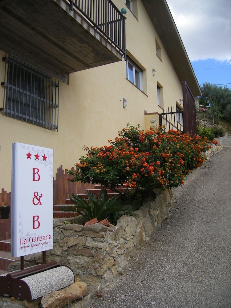 Bed & Breakfast La Ganzaria