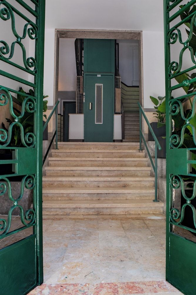 Succeed Campo Pequeno Guesthouse 2