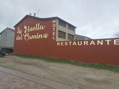 Hotel La Huella Del Camino 2