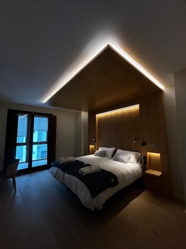 Hotel Miralrio Cacabelos 1