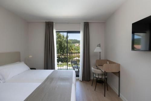 Hotel H4 Cangas 3 Superior 2