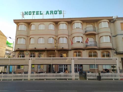 Hotel Aro'S 3