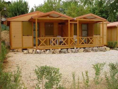 Camping Bungalows Mariola 3