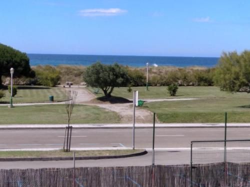 Camping Playa de Ris 2
