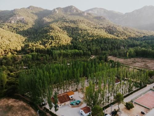 Complejo Rural Rio Tus 1