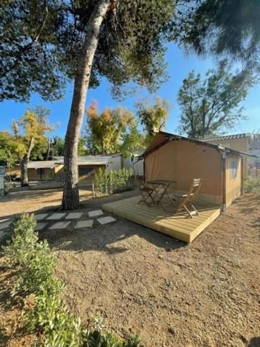 Camping Miramar Playa - camas individuales 2