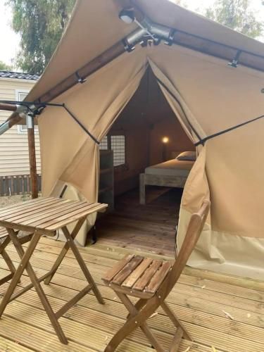 Camping Miramar Playa - camas individuales 1