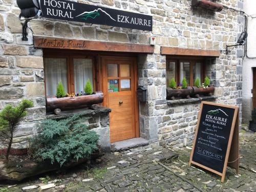 Hostal Ezkaurre 1