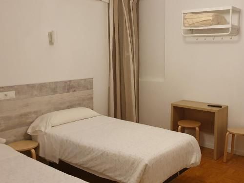 Hostal Ginebra -Madrid Centro Gran Vía Sol- 2