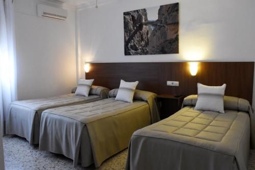 Hostal Restaurante El Cruce 2