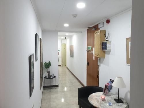 Hostal Absolut Stay 3