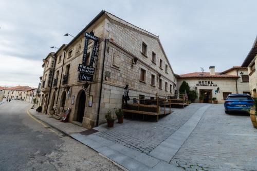 Hostal Santo Domingo de Silos 2