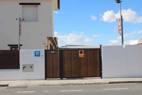 HOSTAL Almagro - Parking 3
