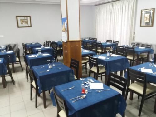 Hostal Residencia Delfin 2