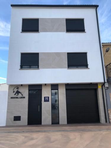Hostal León 1