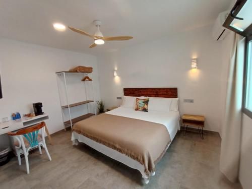 Hostal Aires del Mar 3