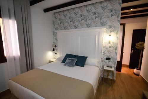 Hostal Rural Santa Habitaciones Aldea del Rocío 3