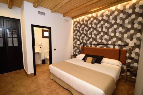 Hostal Rural Santa Habitaciones Aldea del Rocío 2