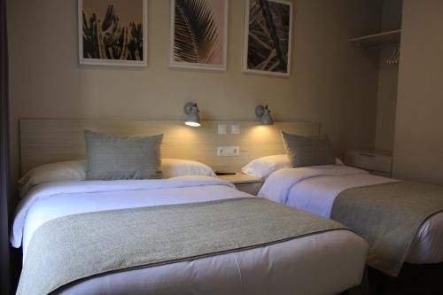 Hostal La Romànica 2