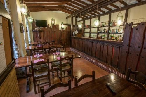 Hostal Ayestaran II 3