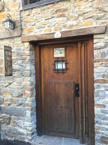 Hostal De Montaña La Aldeya 3