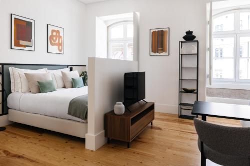 The House on the Pink Street in Lisbon 2