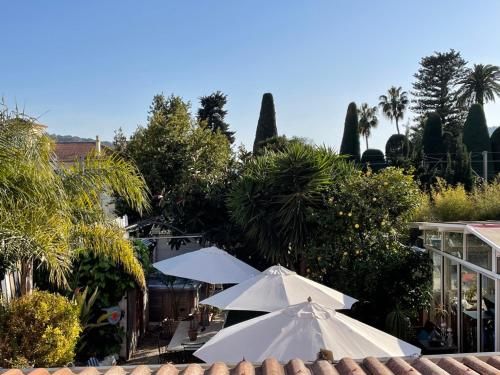 Hôtel La Villa Patricia - Charme et Tradition 3