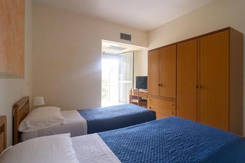 Hotel La Fonte a 300m uscita A14 Pescara Nord 3