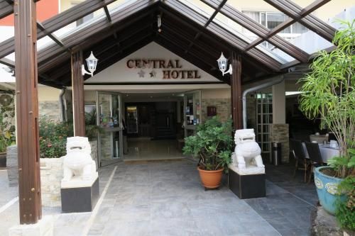 Central Hotel 2