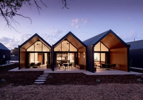 Par Five Shacks 4 estrelas em Berri