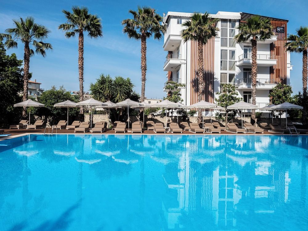 Nia Boutique Hotel by Rapos Resort 4 stelle a Himare