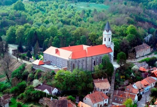 Sopron Monastery Hotel 4 estrellas en Sopron