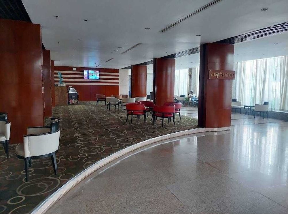 Ocean Paradise Hotel & Resort 2