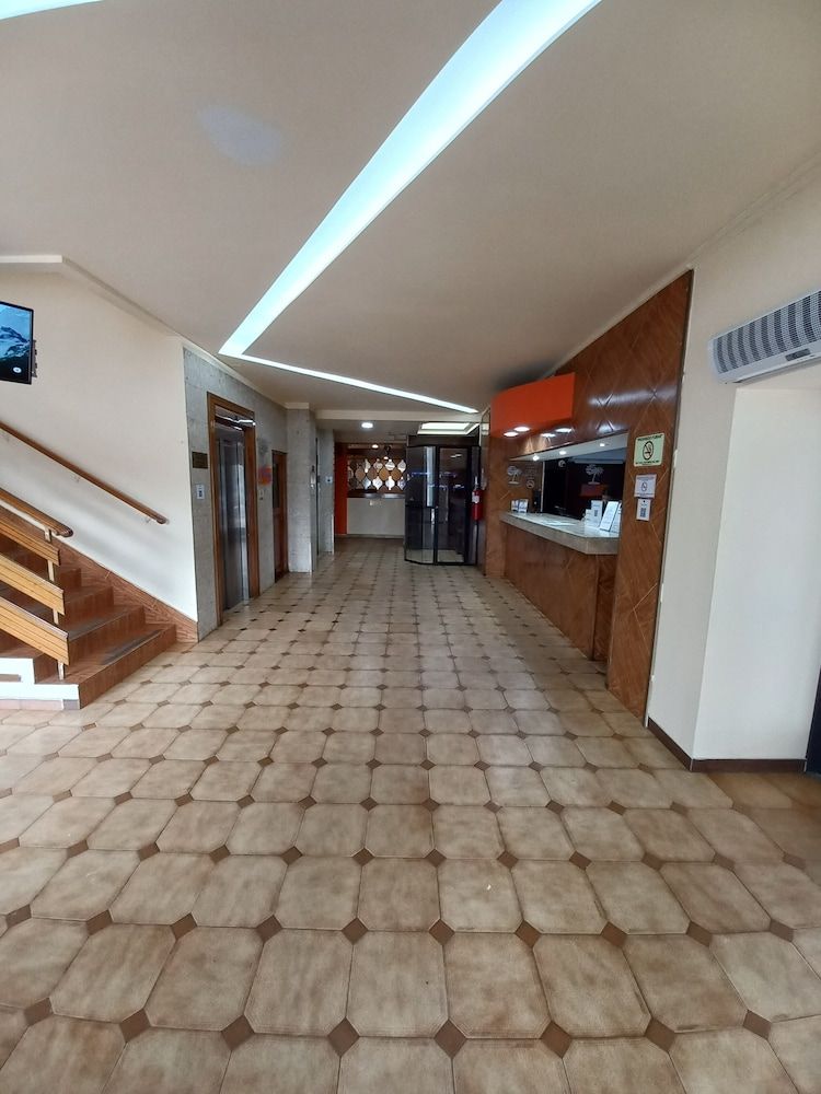 HOTEL SAN THOMAS INN 3