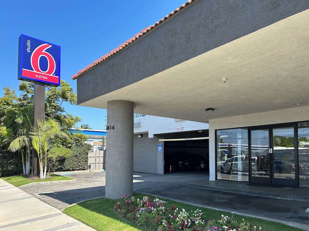 Studio 6 Suites Gardena, CA 2 étoiles à Gardena