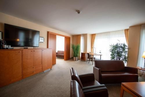 Best Western Premier Airporthotel Berlin 2