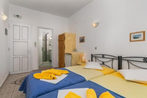 Apollon Rooms 2