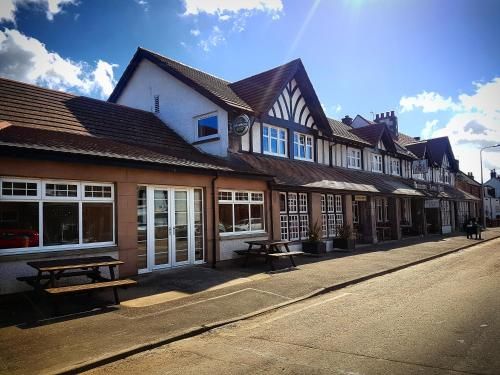 The Panmure Arms Hotel 3 estrelas em Brechin