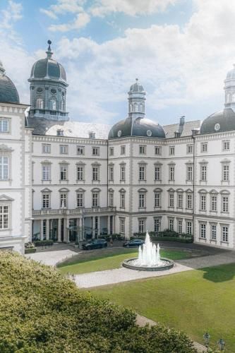 Althoff Grandhotel Schloss Bensberg 1