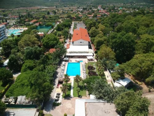 Sun Beach Hotel 2