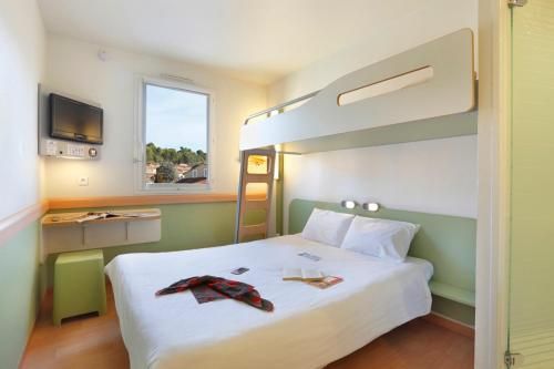 First Inn Hotel 2 estrelas em Apt