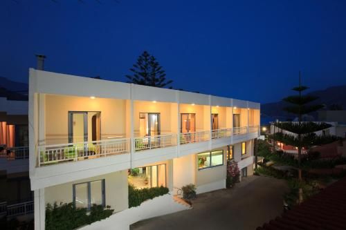 Sofia Hotel 3