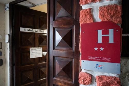 Le palais, hôtel - restaurant 2