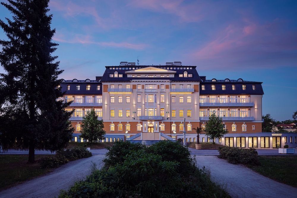 Harvey Spa Hotel 5 estrellas en Praga