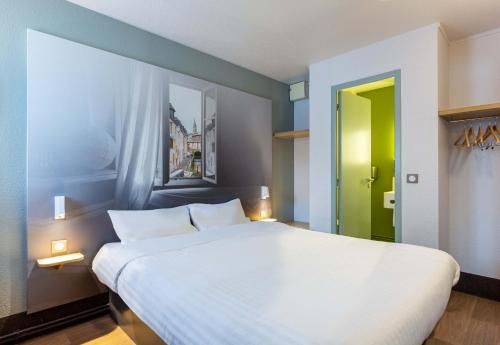 B&B HOTEL CHARTRES Le Forum 3