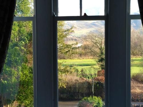 Lakeside Country Guest House 2