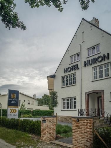 Hotel Huron 3