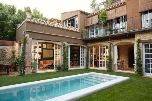 Llimona Suites - Adults Only 1