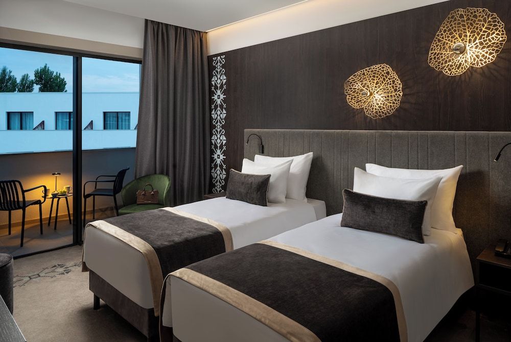 Mercure Conacul Cozieni 3