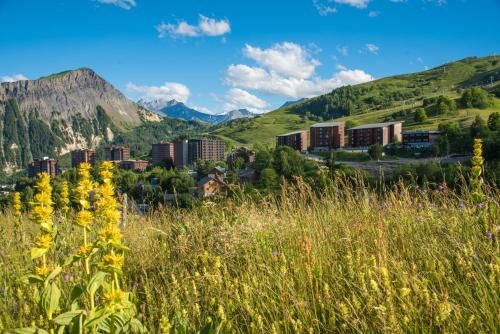 Résidence Club mmv L'Etoile des Sybelles **** 4 étoiles à Villarembert